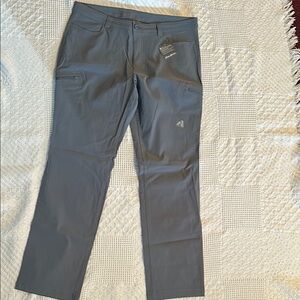 Eddie Bauer Women’s Gray Cargo Pants